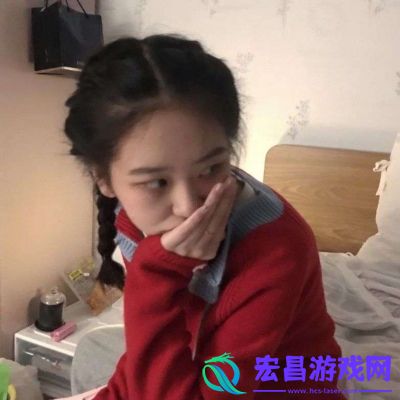 适合新年红色喜庆女生好看头像值得庆幸的是我情绪恢复的比以往快了