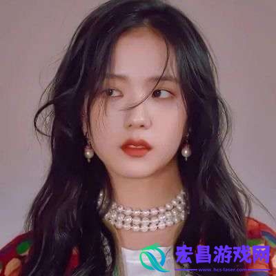 适合新年红色喜庆女生好看头像值得庆幸的是我情绪恢复的比以往快了
