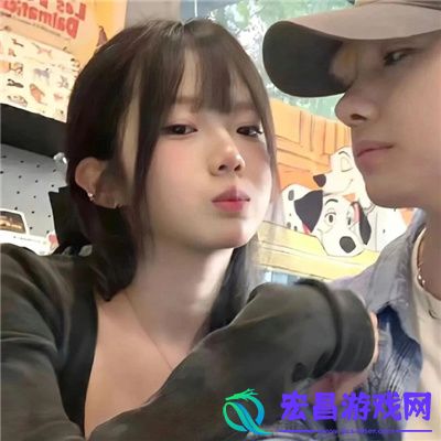 搞怪系列的情头一对很流行的爱意满满的情头