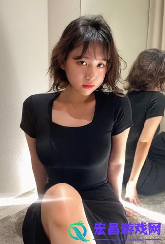 蜜丝婷大草莓和小草莓对比：护肤品巨头之争掀起消费者护肤新风尚!