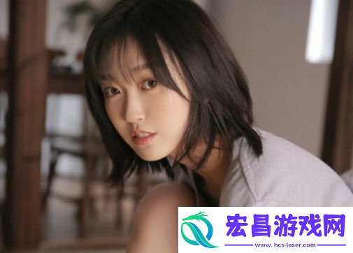 镜流口水流白色液体正常吗