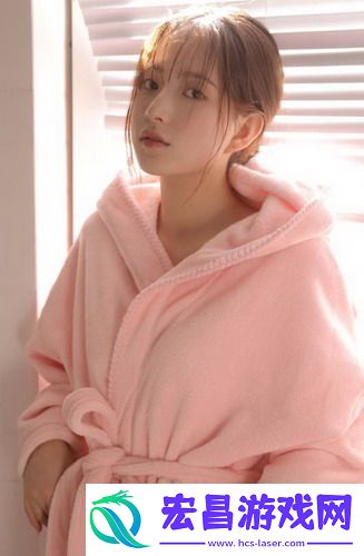 蜜丝婷大草莓和小草莓对比：爱美达人如何做出选择!