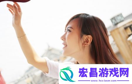 乾隆在马上吃小燕子奶