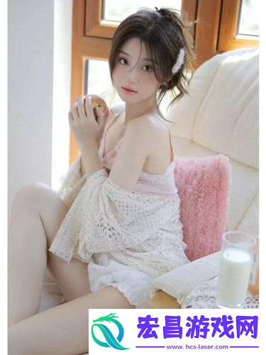 一前一后三个人一起骑自行车视频疯传，网友笑称：这才是友情最真实的模样!