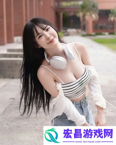 已满十八周岁自觉带纸由此转入背后的趣味，网友爆笑：原来进门有这规矩!