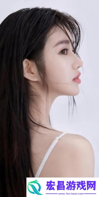 已满十八岁从此进入戴好耳机的