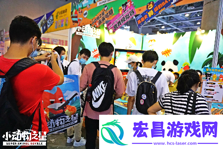 饲养员集结萤火虫漫展小动物之星手游线下火热