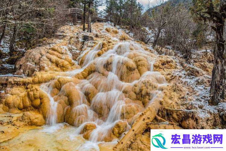 黄龙直捣溪水潺潺