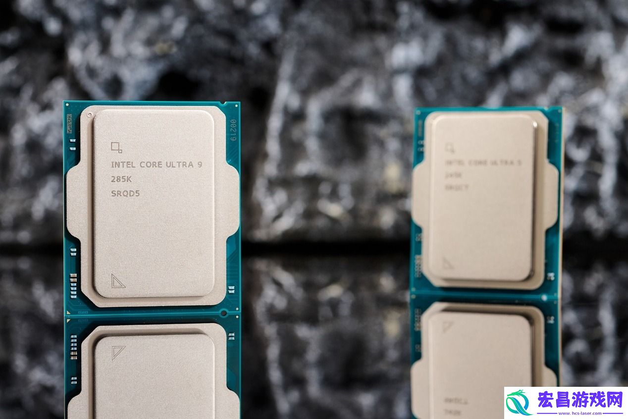英特尔酷睿Ultra200S系列桌面端处理器开箱