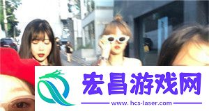 蜜丝婷大草莓和小草莓对比