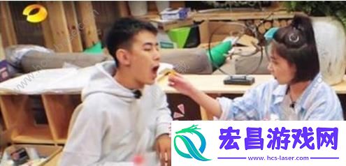 亲爱的客栈里阚清子纪凌尘吃的辣条是什么牌子多少钱