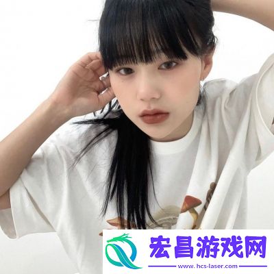 甜甜的又很酷酷的美女微信头像很干净又很好看的酷酷的美女
