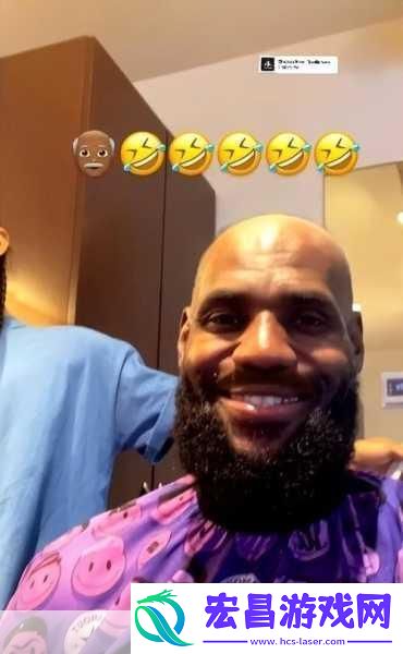 NBA巨星詹姆斯跨界搞怪