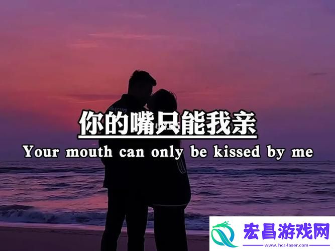 “嘟嘟嘴摸摸脸