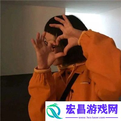 最新版高颜值好看的短发女生头像小清新相比于喜欢你我想我应该先爱自己