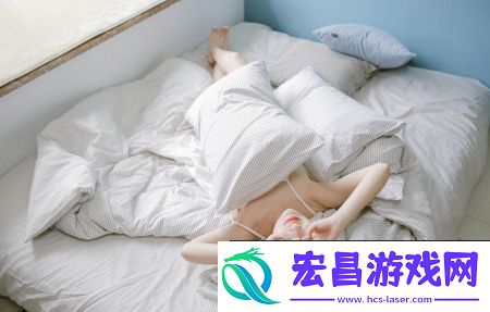 我夫妻俩和朋友夫妻自驾游
