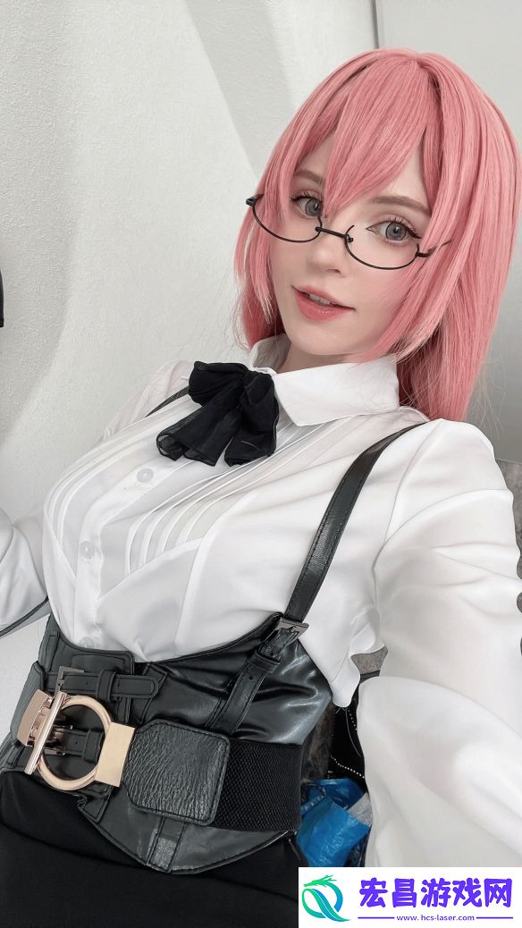 艾什莉体模COS妮姬灰姑娘