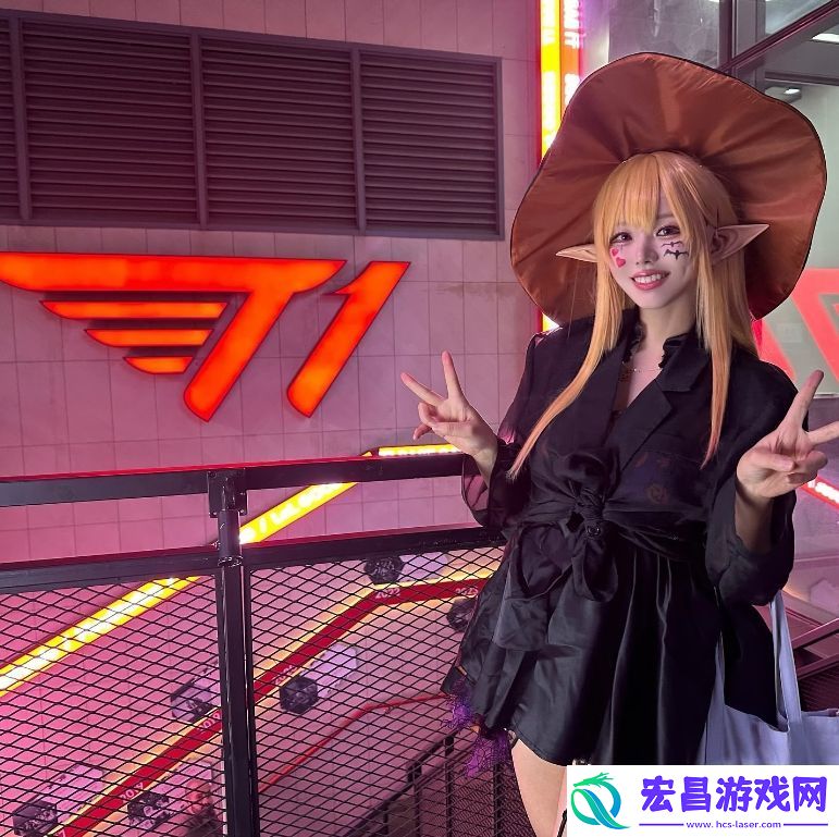 李总看了直接点赞！Faker美女粉丝更新INS祝贺T1闯进决赛