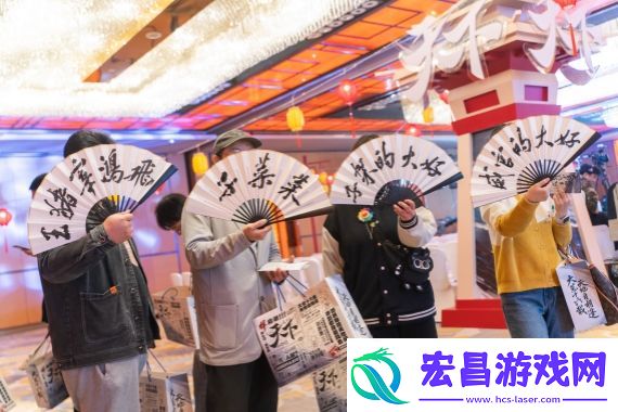 天下贰官方采访