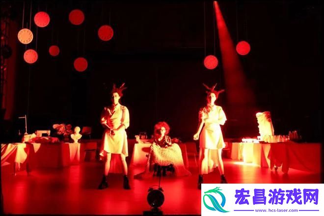 孟京辉指导话剧女仆10月20日北京落幕
