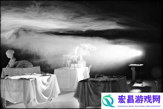 孟京辉指导话剧女仆10月20日北京落幕