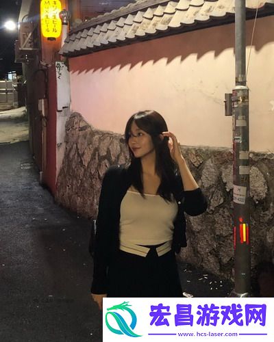 17.c-起草99的高清震撼体验，让人一秒入戏，网友感叹：画质比现实还清晰！