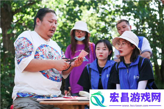 果园里的公媳情