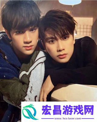 两个男生做酿酿酱酱