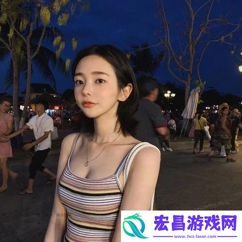 母亲开始慢迎迎合小心孩子，育儿方式全网热议：温柔中藏着智慧！