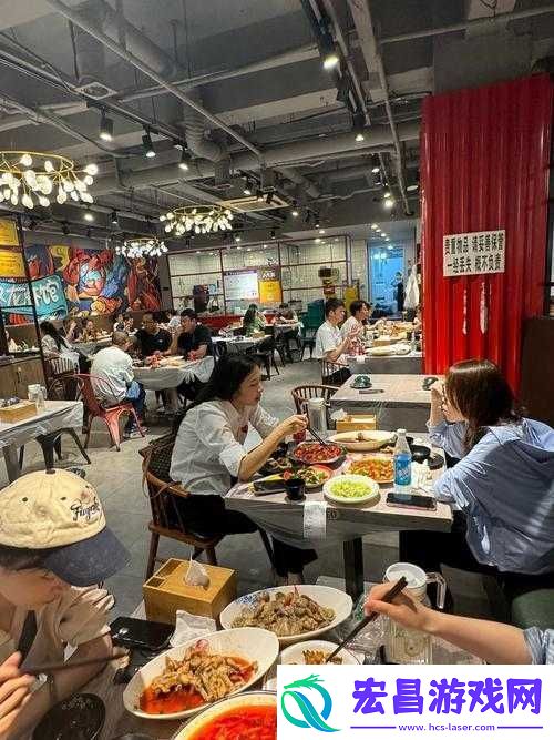 李叔叔和王叔叔共同开了一家店
