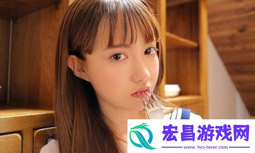 丰满的女邻居三级强势破圈评论区炸锅