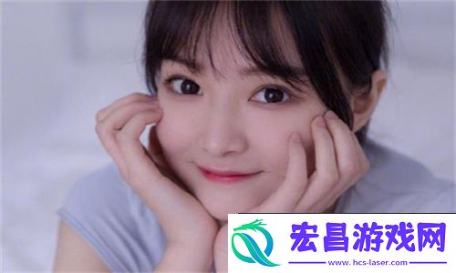蜜丝婷大草莓和小草莓对比