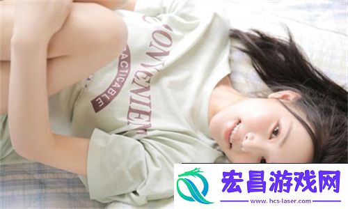 有一根又黑又硬的电缆线