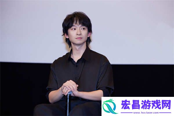 董子健刘昊然合体东京电影节