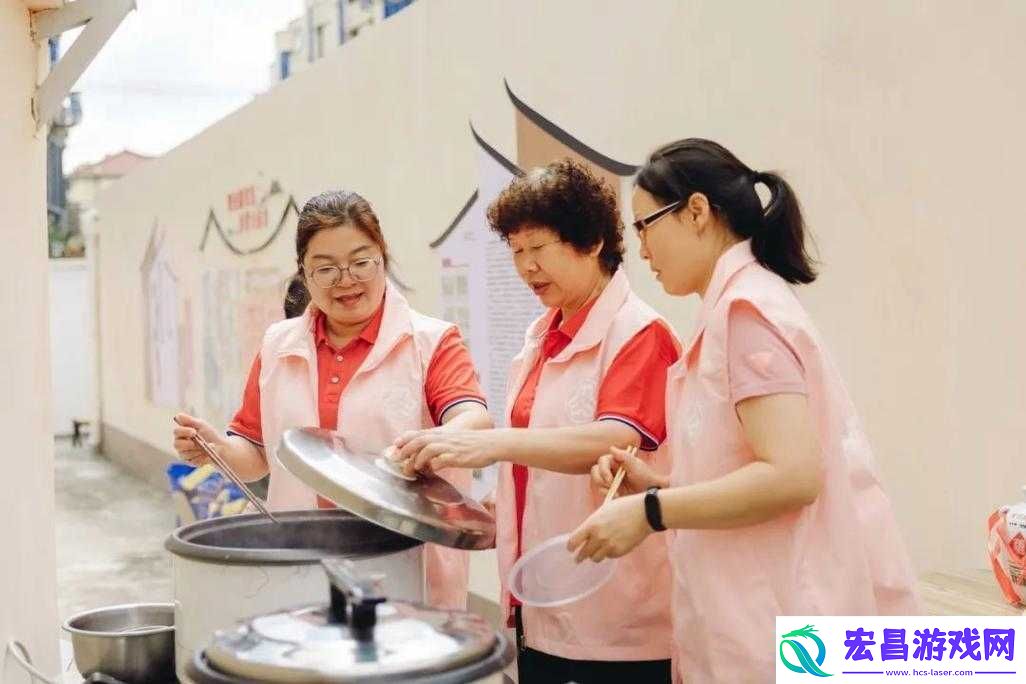 老人玩小处雌女