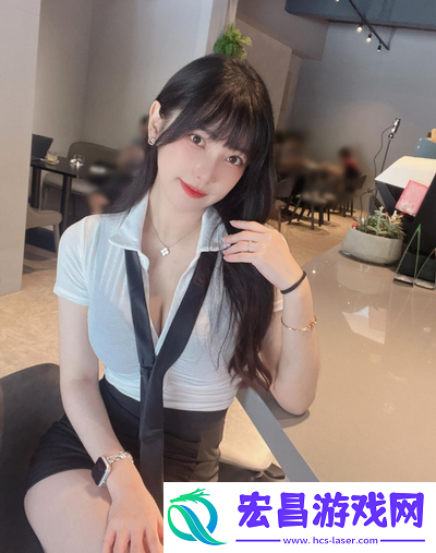 麻豆精品㊙️国产传媒MV凭什么圈粉无数？年轻人：MV用故事和镜头征服观众的心！