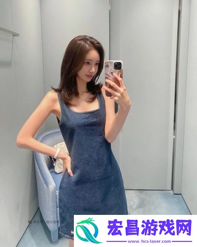 HR的午夜档案？瞒着老公加班的中字视频被扒，网友：生活比剧本还刺激！