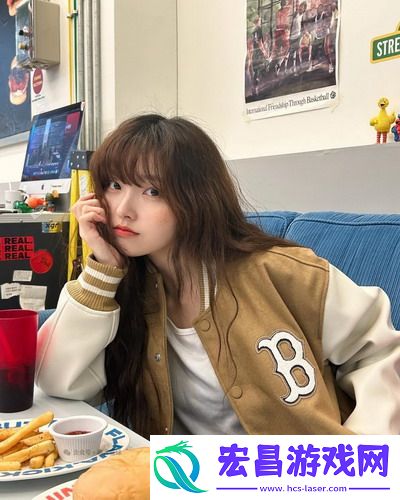 瞒着老公加班的HR中字爆红！深夜的键盘声，网友：她拼的不是业绩，是心酸！