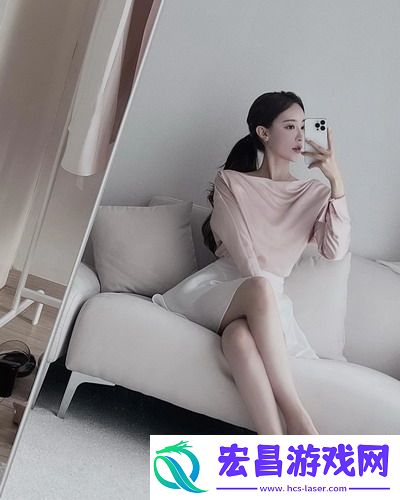 成品视频CRM999成博主新宠，博主爆料：视频编辑效率提升三倍，无需再加班!