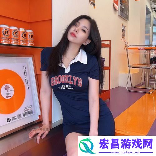 一边下奶一吃敷视频好几个人，网友笑翻：内娱从未如此卷，能播出算我输！