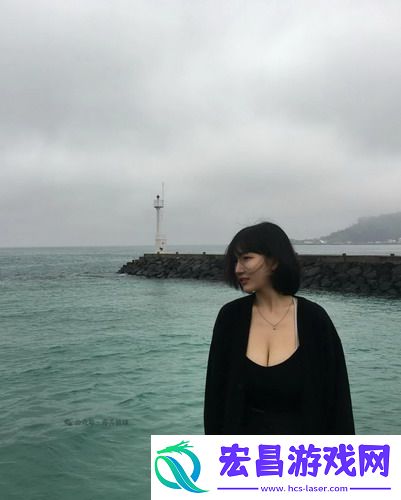 游泳池的特殊待遇2冲上热搜，网友点赞：敢问还有什么更治愈的夏日福利？