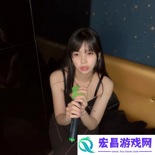 老公吃我小花园中最火的一句出圈！评论区：这梗太狠了，差点笑晕！