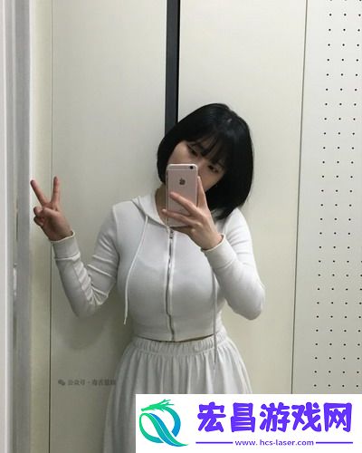 父亲有力挺送女儿的花园故事刷屏！网友：父爱如山，感动到不敢看评论！