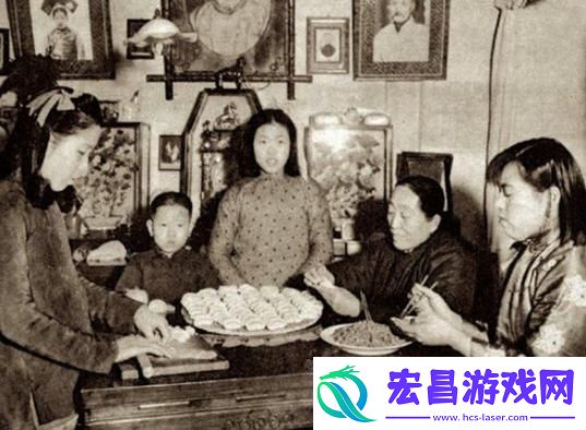 “y1uan大家惨”背后的狂欢