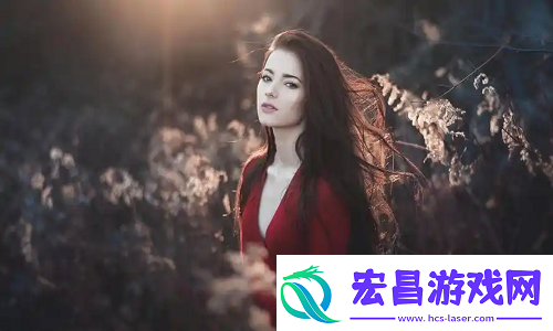 丰满的女邻居三级