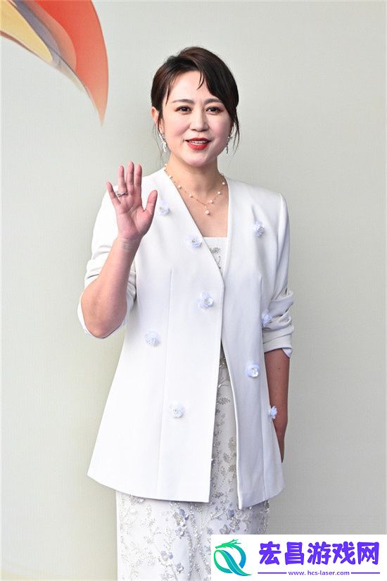 王一博、大鹏、马丽等亮相金鸡奖提名表彰会