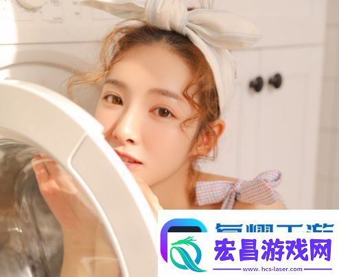 两座雪白玉峰弹跳而出细节