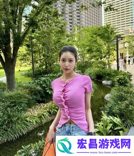 瞒着老公加班的hr中字爆火！网友笑称：职场和家庭的博弈简直神还原！