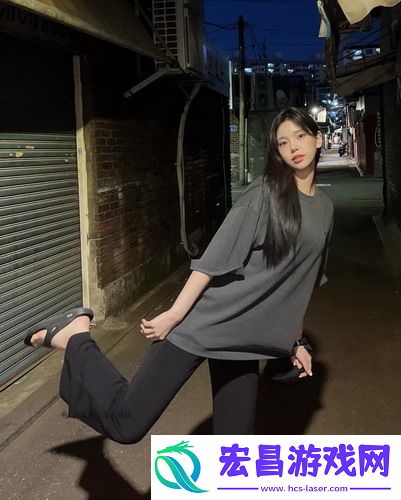 瞒着老公加班的hr中字成热点！网友笑翻：这是职业操守，还是加班狂的暗黑小日常？