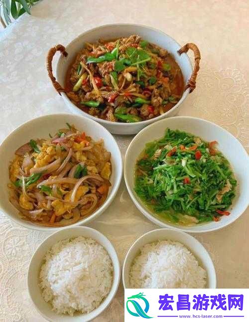 公和我边做饭边做好爽